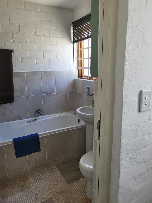 2 Bedroom Property for Sale in Dwarskersbos Western Cape